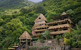 Laguna Eco-resort&nature Reserve Santa Cruz La Laguna 5*